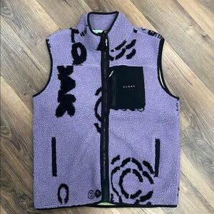 Cloak Brand Hidden In Plain Sight Sherpa Vest Size Medium, purple and black